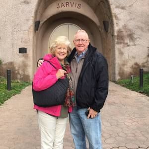 Meet your Posher, Louis